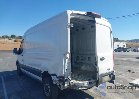 2019 Ford Transit-250 z USA, uszkodzony, nr VIN 1FTYR2CM2KKB71505